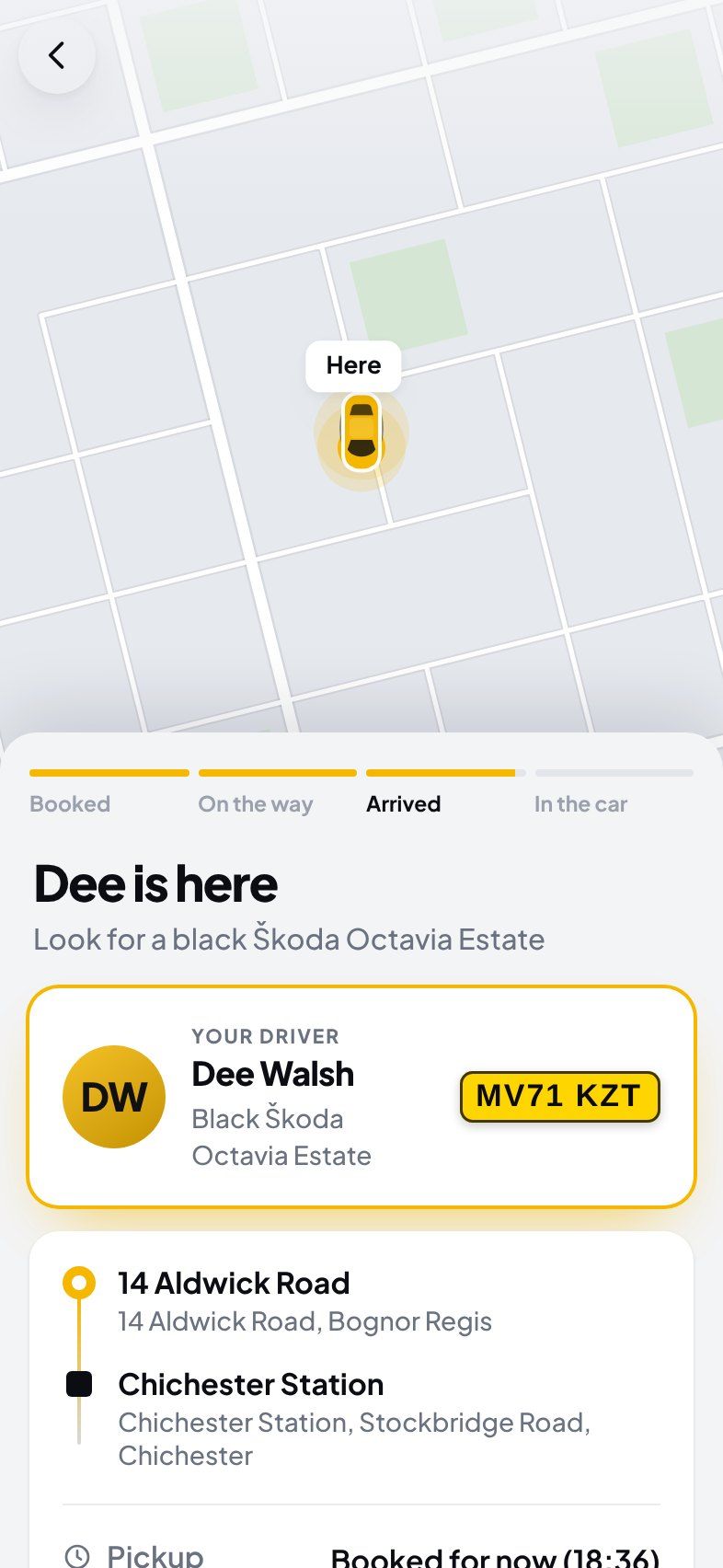 “Dee is here”: what car to look for, and its number plate.